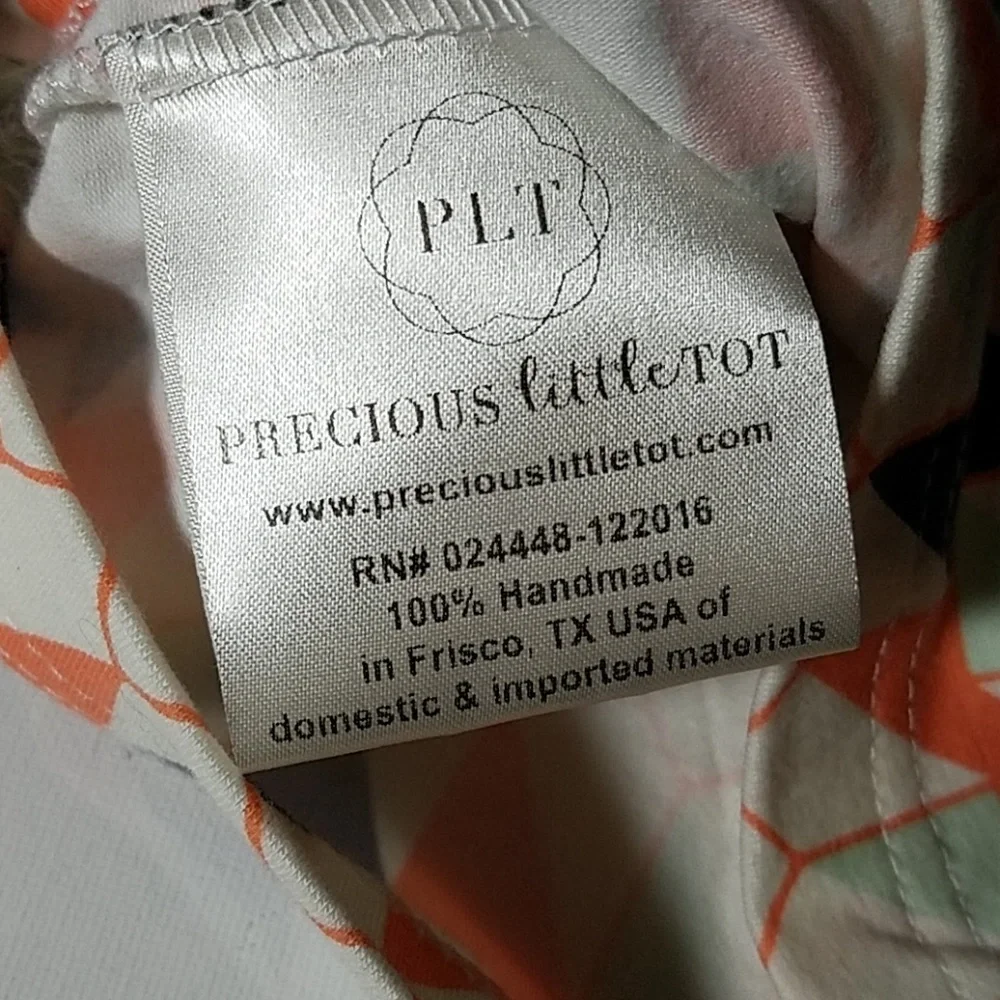 Precious little TOT tie knot hat